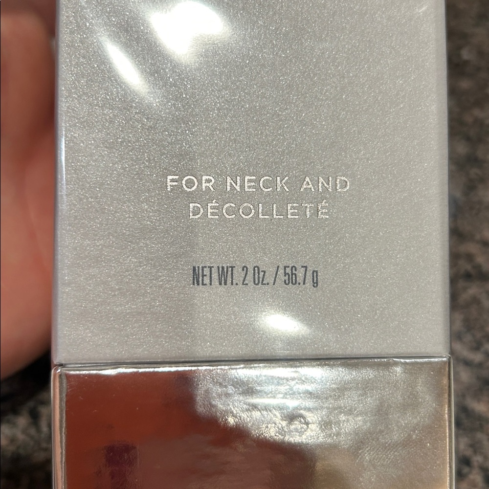 SkinMedica Neck Correct Cream New In Box Sealed Cellophane - Picture 7 of 7